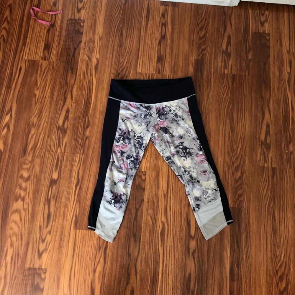 Lulu lemon floral leggings